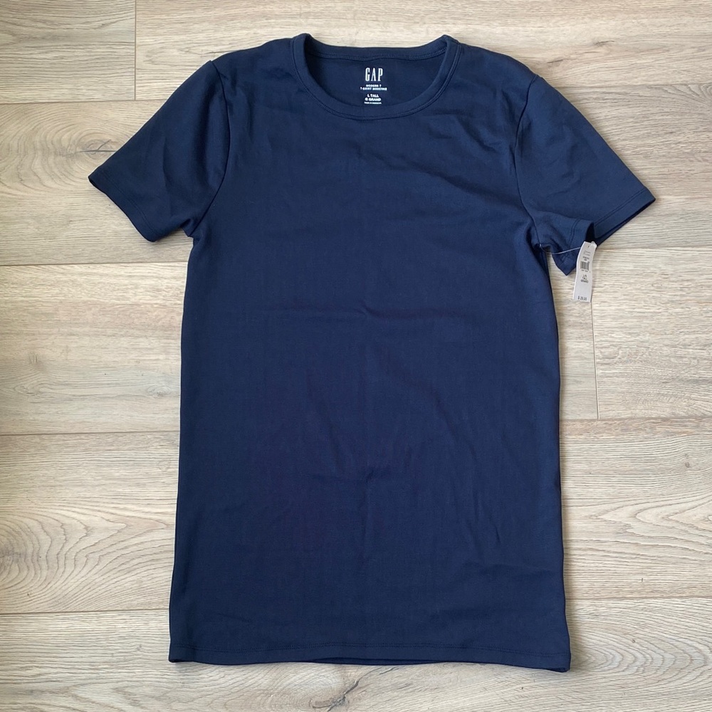 GAP Women's Deep Blue Short Sleeve Tee BNWT